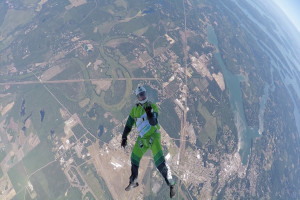 Luke Aikins Skydive Online Luchiari Paraquedismo Salto sem paraquedas